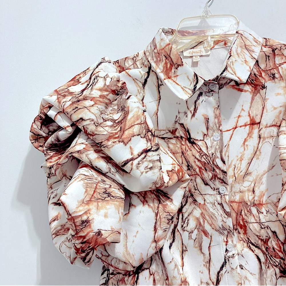 A Peach Women’s Puff Fluted Sleeve Marble White & Brown Button Down Shirt - Picture 3 of 8